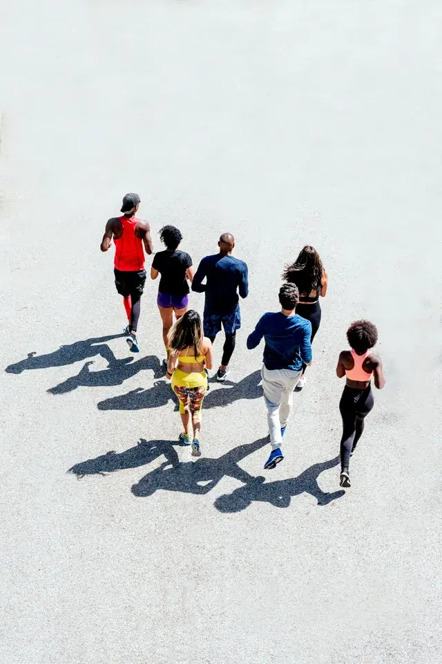 8 Reasons You Should Join a Running Group