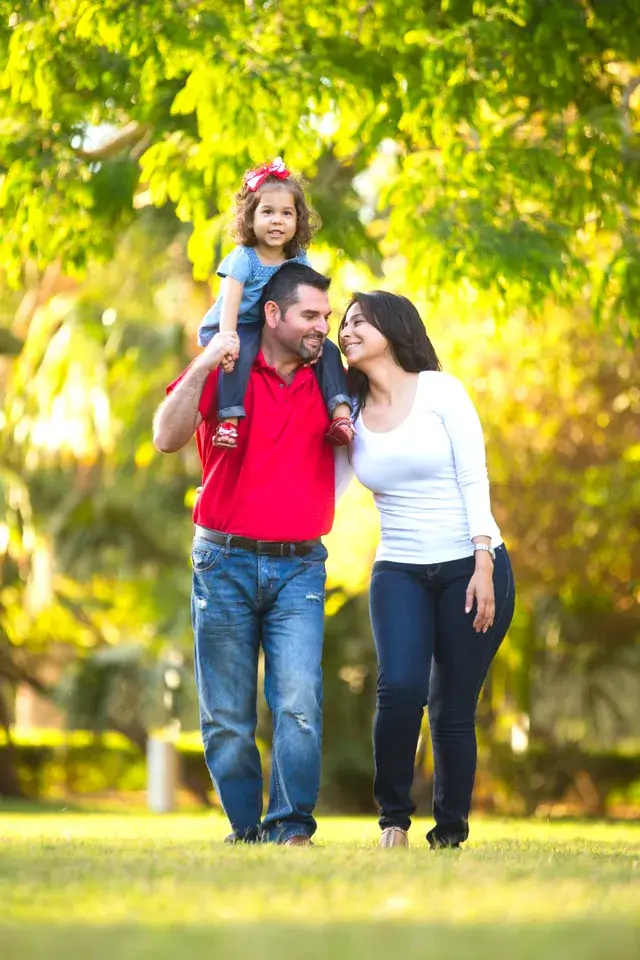 11 Tips for Making Family Walks More Fun